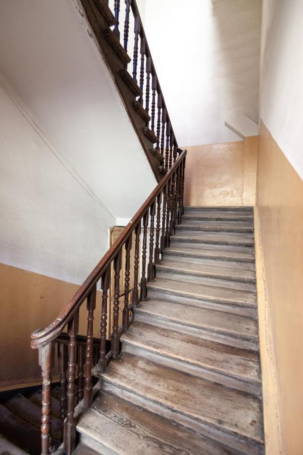 Avangard Liberty Avenue Apart Liov Exterior foto