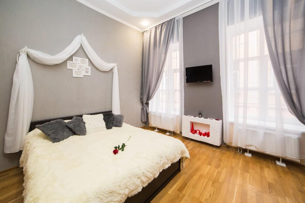 Avangard Liberty Avenue Apart Liov Exterior foto
